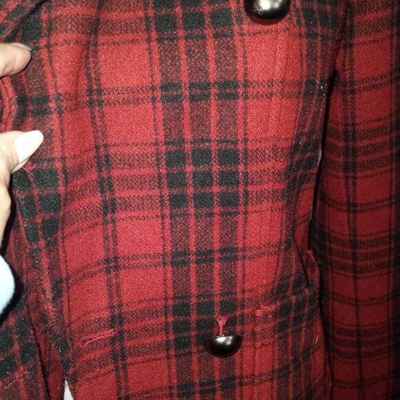 FOREVER 21 RED & BLACK JACKET SZ.S GUC - Picture 6 of 8